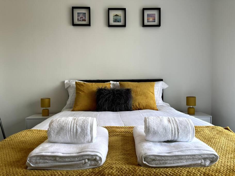 Modern 1 Bedroom Serviced Apartment - Near City Centre Doncaster Bagian luar foto
